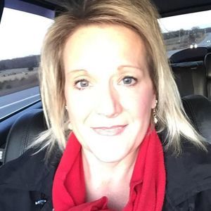 Meet your Posher, Monica