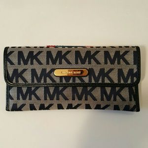 Authentic Michael Kors Wallet