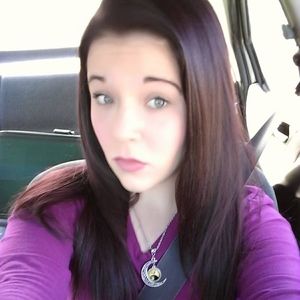 Meet your Posher, Casey