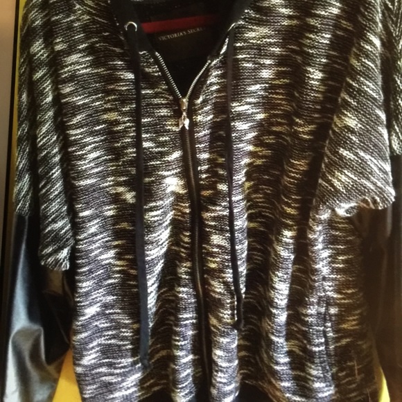 Victoria Secret jacket - Picture 2 of 2