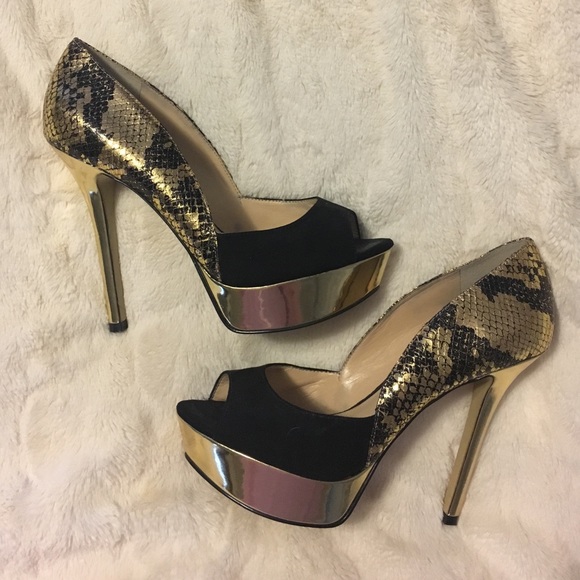 Enzo Angiolini peep toe stilettos