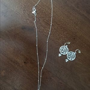 Necklace and earrings set