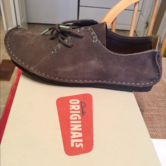 Clarks originals