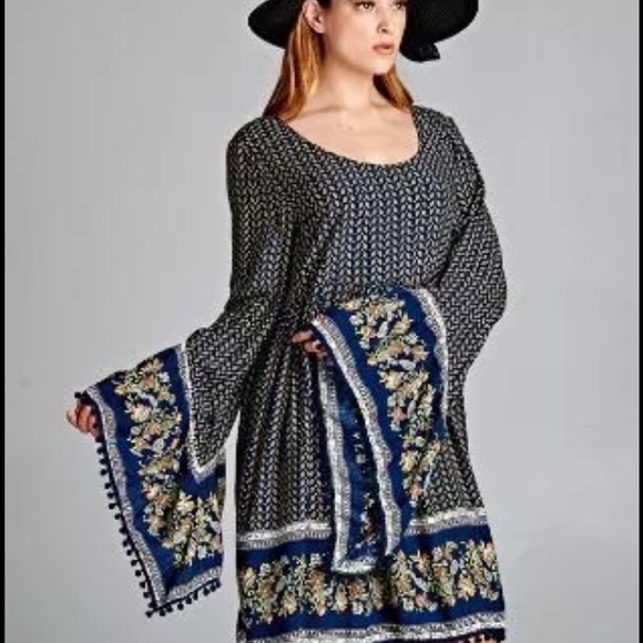 Stylish Navy Blue Plus Size-1XL (which is mistagged as a XL) Please read descrip - Picture 3 of 6