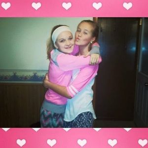 Meet your Posher, Hayley