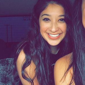 Meet your Posher, Marisa