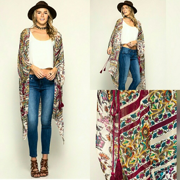 Bohemian floral print Kimono - Picture 2 of 4