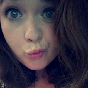 Meet your Posher, Holly