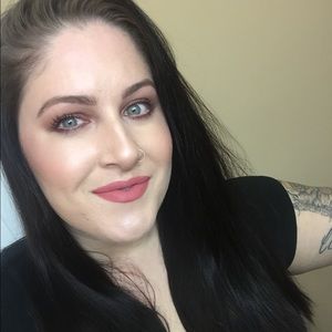 Meet your Posher, Candace