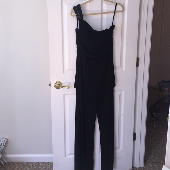 White House Black Market Pants - WHBM NEW Sz 8 Jeweled 1 Shoulder Classy Jumpsuit