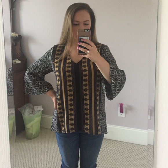 Francesca's Blouse - Picture 3 of 3