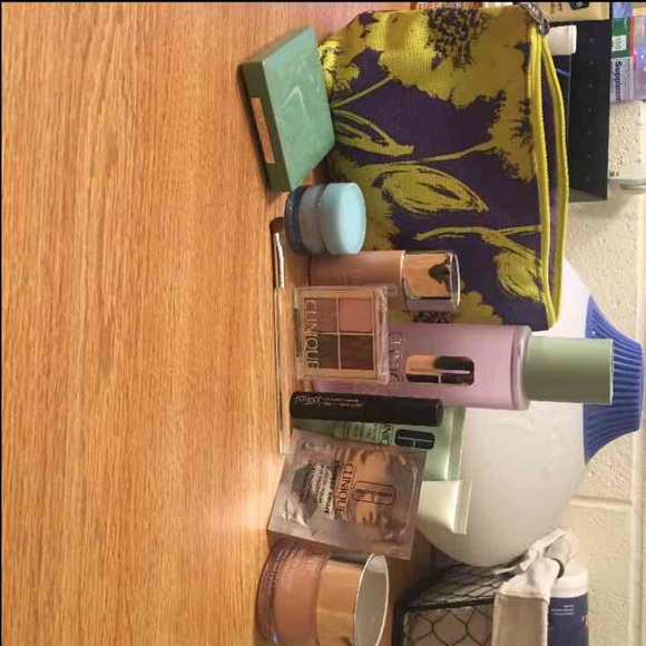 Clinique Makeup Set