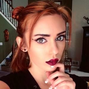 Meet your Posher, Kaitlin