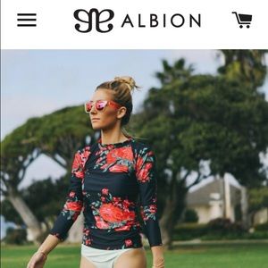ALBION FIT ANTIGUA RASHGUARD