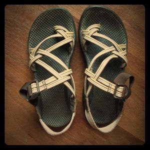 Chacos barely used