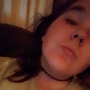 Meet your Posher, Michaela