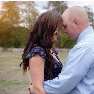 Meet your Posher, Mona