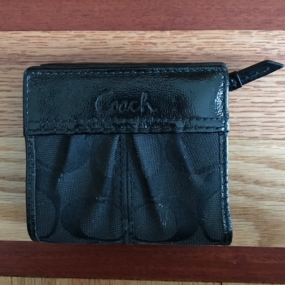 Black Coach Cardholder/wallet authentic