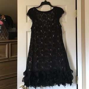 Black Jessica Simpson feather trimmed dress