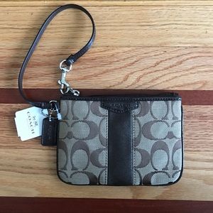 Coach Wristlet NWT!! Authentic