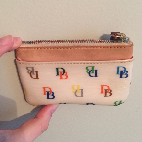 Wallet/wristlet - Picture 2 of 3
