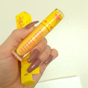 Jeffree Star Queen Bee *limited edition*
