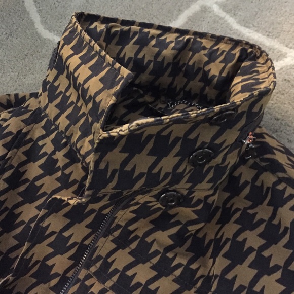 Fun Jacket - Picture 2 of 4