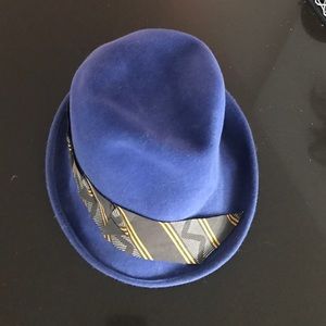 Albertus Swanepoel blue hat from barneys