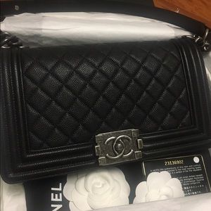 2016 CHANEL BLACK CAVIAR OLD MEDIUM BOY RUTHENIUM