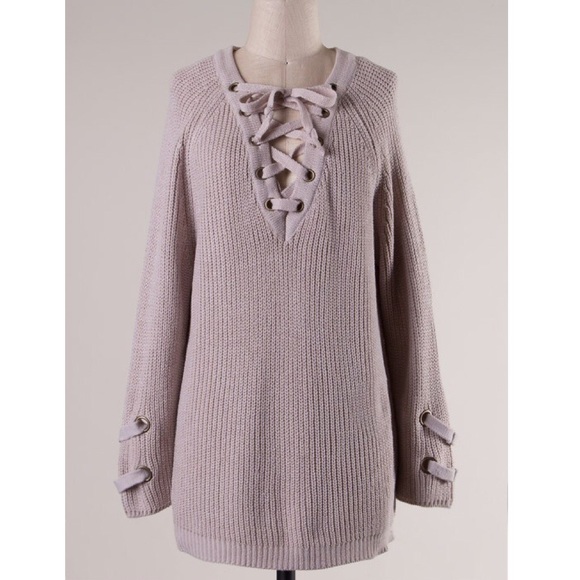 Lace Up Long Sweater - Picture 2 of 3