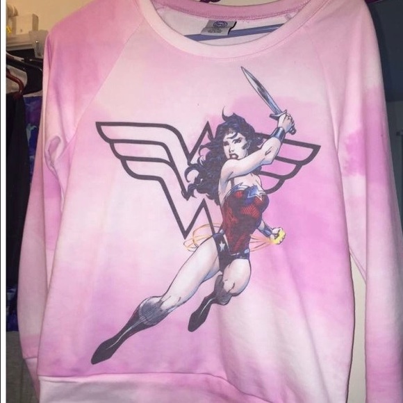 Wonder Woman sweatshirt