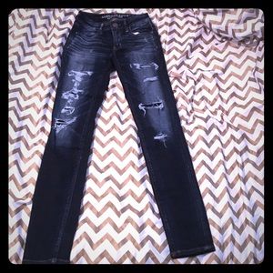 American Eagle dark wash skinny jeans