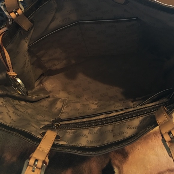 Sold - Picture 4 of 4