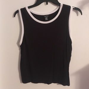 Black and white muscle Tee