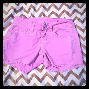 Pink corduroy stretch ruffled shorts!