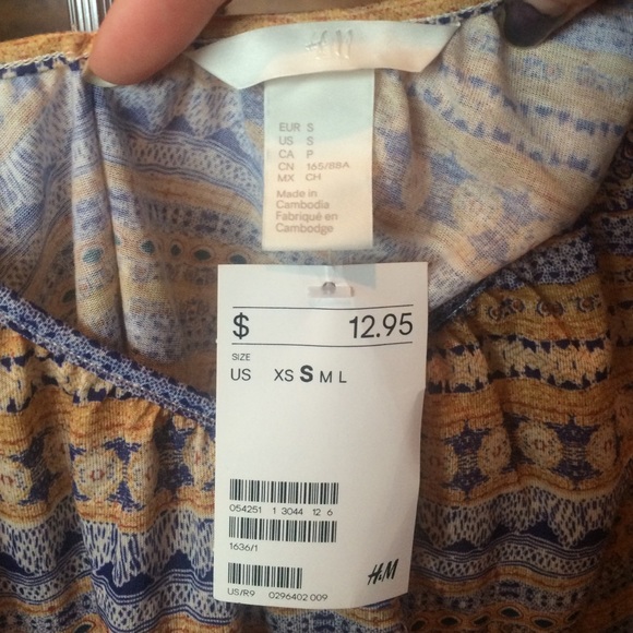 ‼️‼️‼️H&M patterned tank - Picture 4 of 4