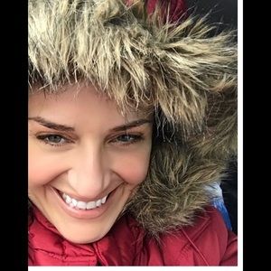 Meet your Posher, Eva