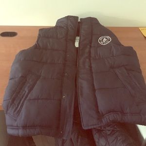 Abercrombie and Fitch men's puff vest