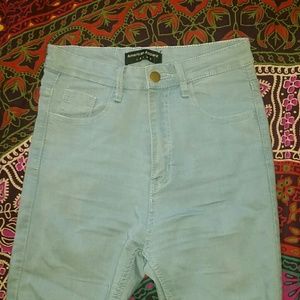 High waisted skinny jeans