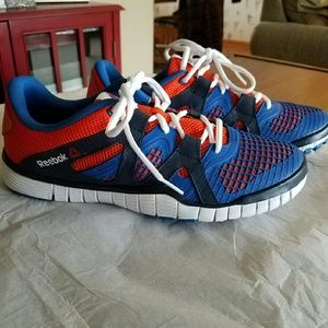 NWOT Reebok boys shoes