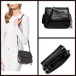 Michael Kors ISABEL LEATHER MESSENGER crossbody