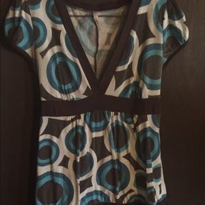 Circular patterned blouse