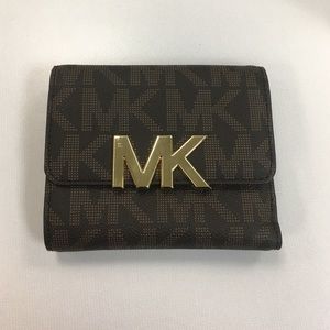 Michael Kors square wallet brand new!!!
