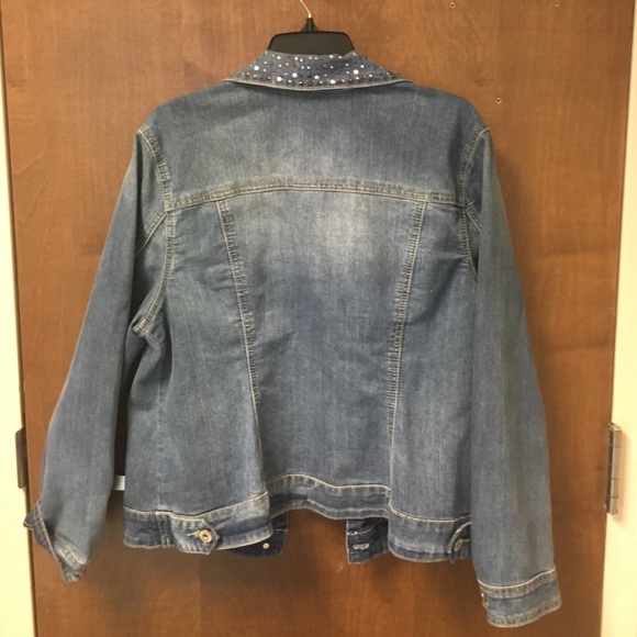 Denim jacket - Picture 3 of 3
