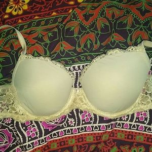 Victorias Secret demi bra