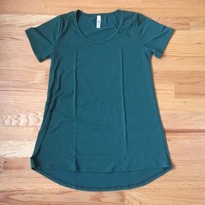 Lularoe Classic Tee