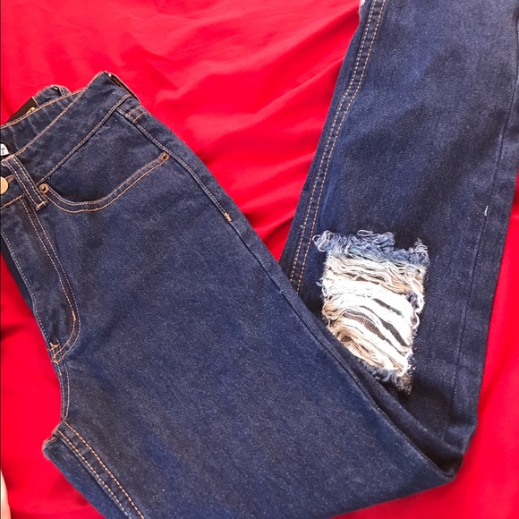 Jeans - Picture 2 of 2