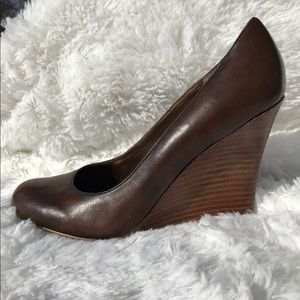 💕PRICE DROP💕 Bandolino Wedge heels