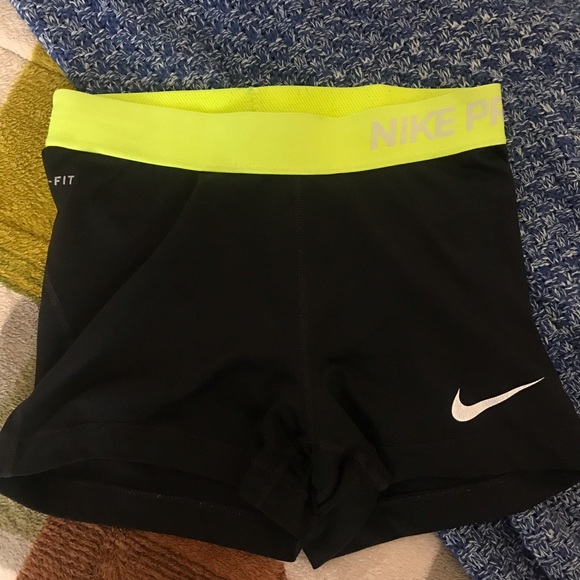 Nike pro spandex