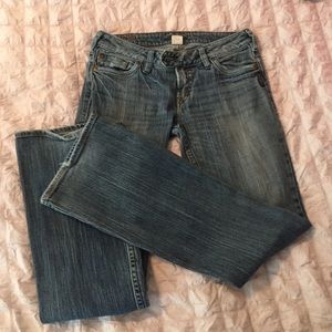 Silver brand jeans- Tuesday -size 28
